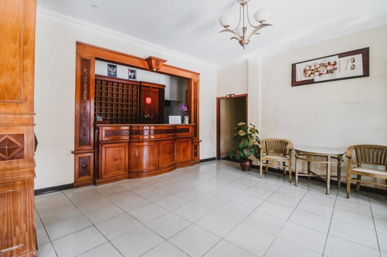 Reddoorz Plus Near Jambi Prima Mall Kültér fotó
