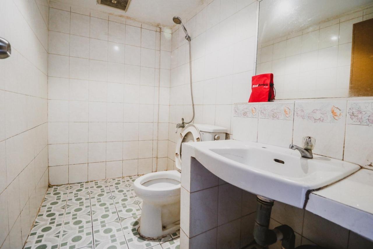 Reddoorz Plus Near Jambi Prima Mall Kültér fotó